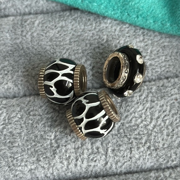 Brighton Vintage Retired Silver Black and White Beads (Bundle of 3) - Picture 3 of 3